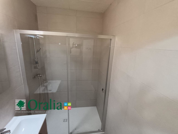 Image 10 sur 13 - Appartement  ·  Location · Echirolles (38130) · 4 pièces · 71m²