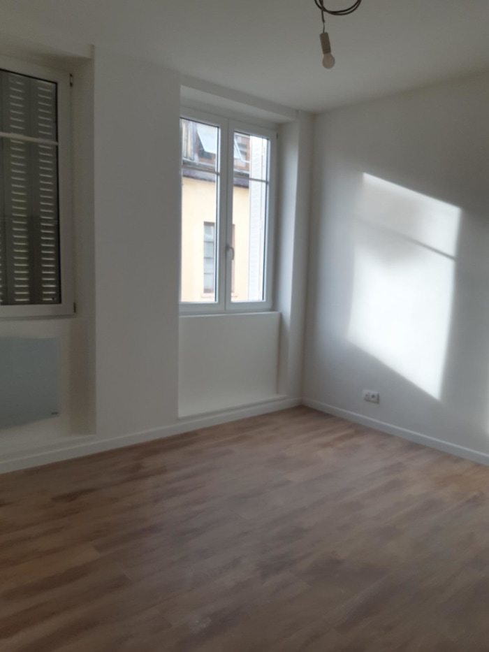 Image 1 sur 1 - Appartement  ·  Location · Lyon (69004) · 2 pièces · 54m²
