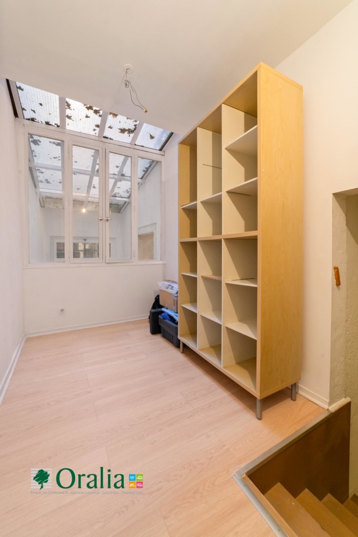 Image 15 sur 31 - Local commercial  ·  Location · Lyon (69001)