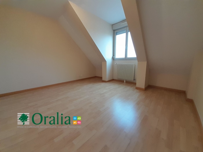 Image 3 sur 7 - Appartement  ·  Location · Dijon (21000) · 2 pièces · 54m²