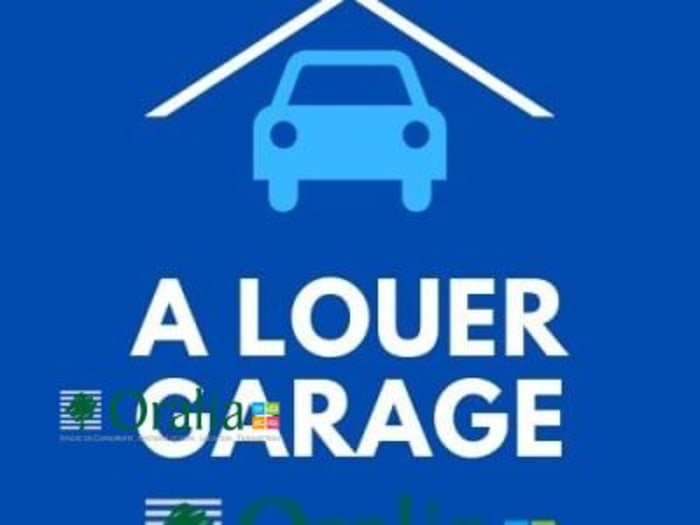 Image 1 sur 2 - Parking  ·  Location · Grenoble (38000)