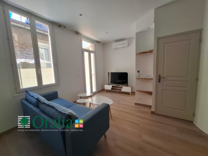 Image 8 sur 14 - Appartement  ·  Location · Marseille (13006) · 3 pièces · 56m²