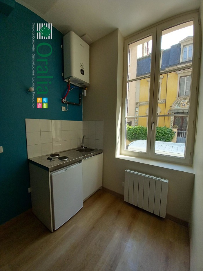 Image 8 sur 10 - Local commercial  ·  Location · Lyon (69006)
