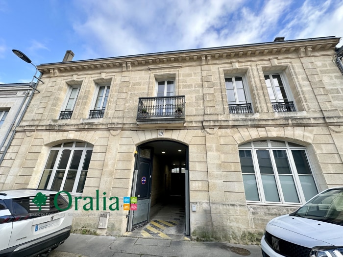Image 17 sur 24 - Appartement  ·  Location · Bordeaux (33000) · 1 pièce · 28m²