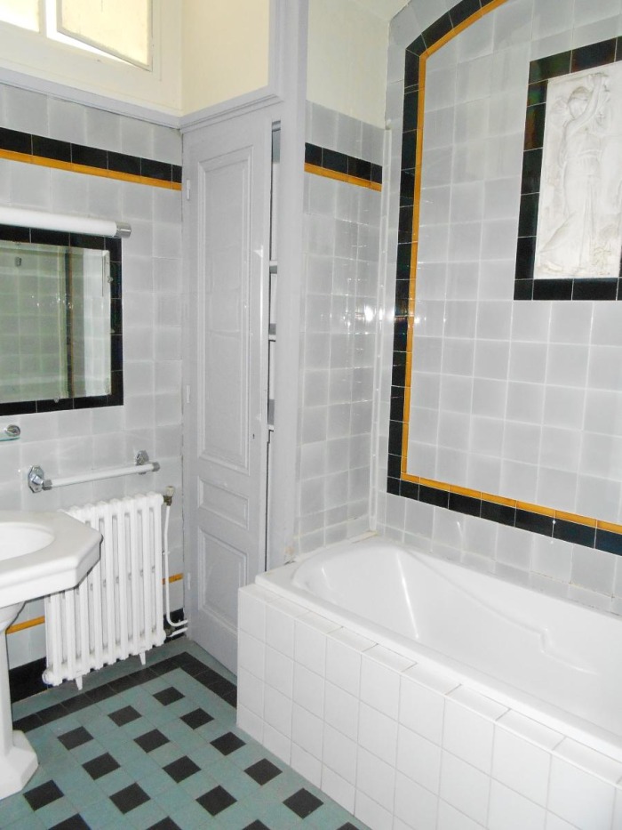 Image 9 sur 11 - Appartement  ·  Location · Lyon (69002) · 5 pièces · 134m²
