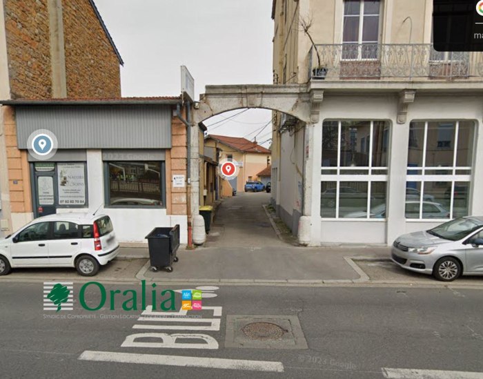 Image 2 sur 3 - Parking  ·  Location · Lyon (69009) · 29m²