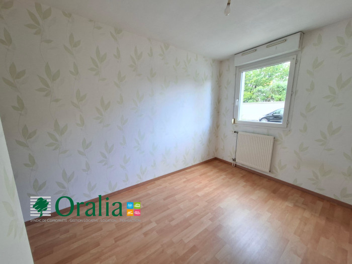 Image 12 sur 17 - Appartement  ·  Location · Dijon (21000) · 2 pièces · 46m²