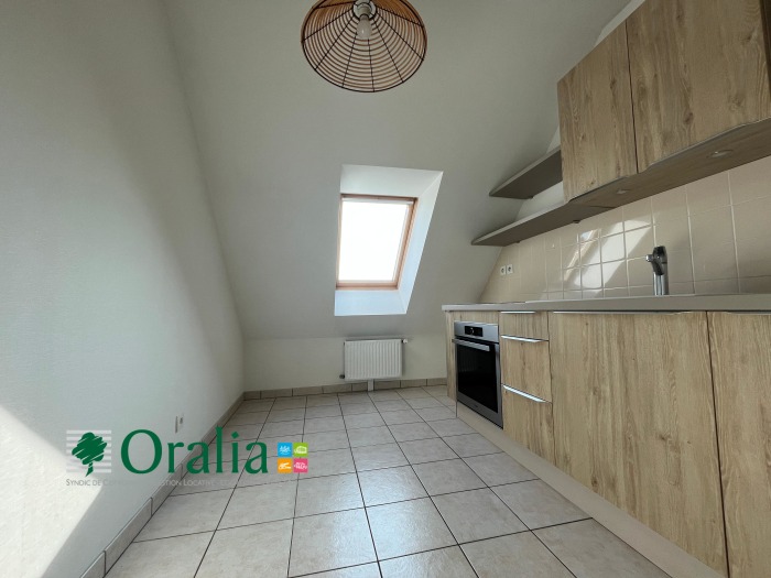 Image 2 sur 10 - Appartement  ·  Location · Dijon (21000) · 2 pièces · 46m²