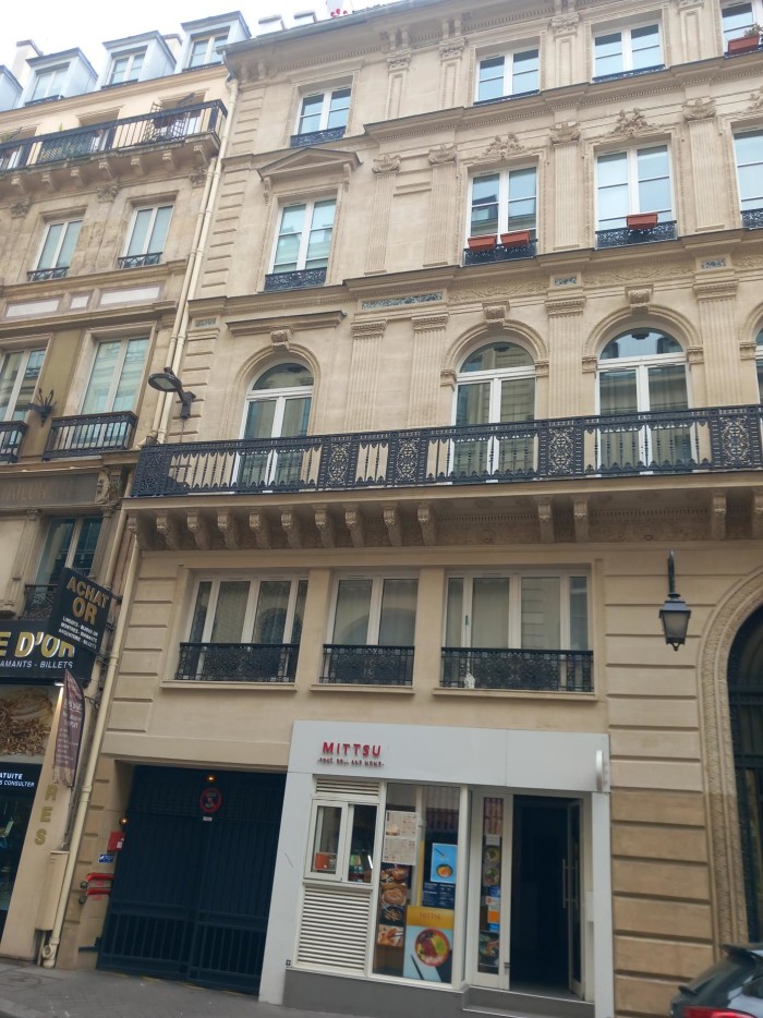 Image 2 sur 2 - Parking  ·  Location · Paris (75002)