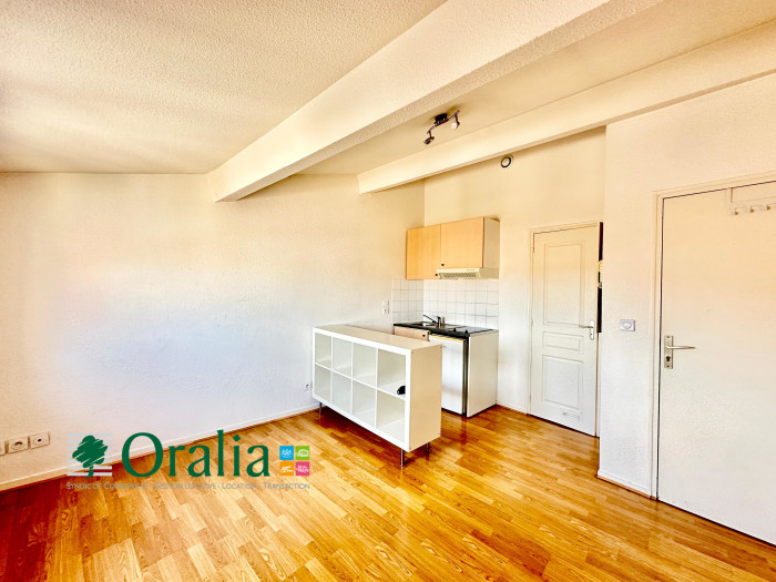 Image 4 sur 6 - Appartement  ·  Location · Bordeaux (33000) · 1 pièce · 25m²
