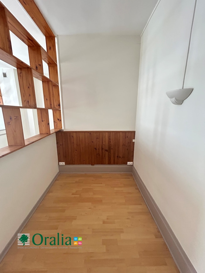 Image 5 sur 8 - Appartement  ·  Location · Lyon (69006) · 1 pièce · 39m²