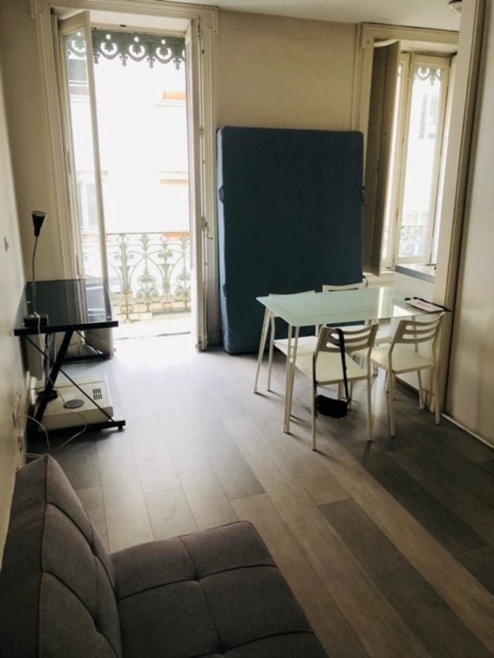 Image 3 sur 7 - Appartement  ·  Location · Lyon (69007) · 1 pièce · 22m²