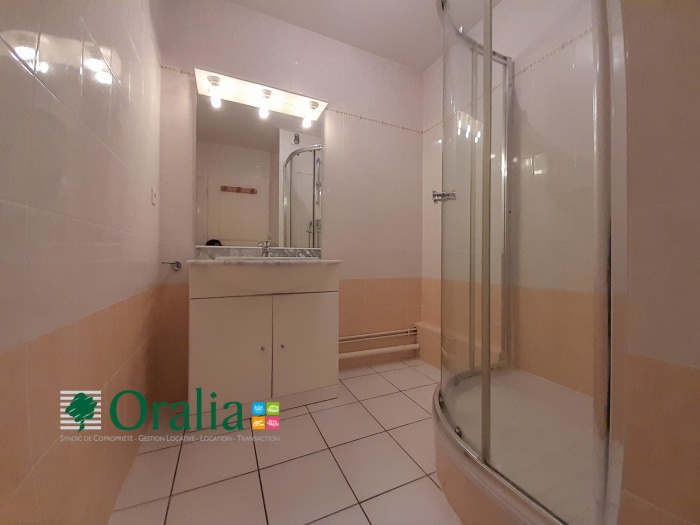 Image 6 sur 7 - Appartement  ·  Location · Dijon (21000) · 2 pièces · 54m²
