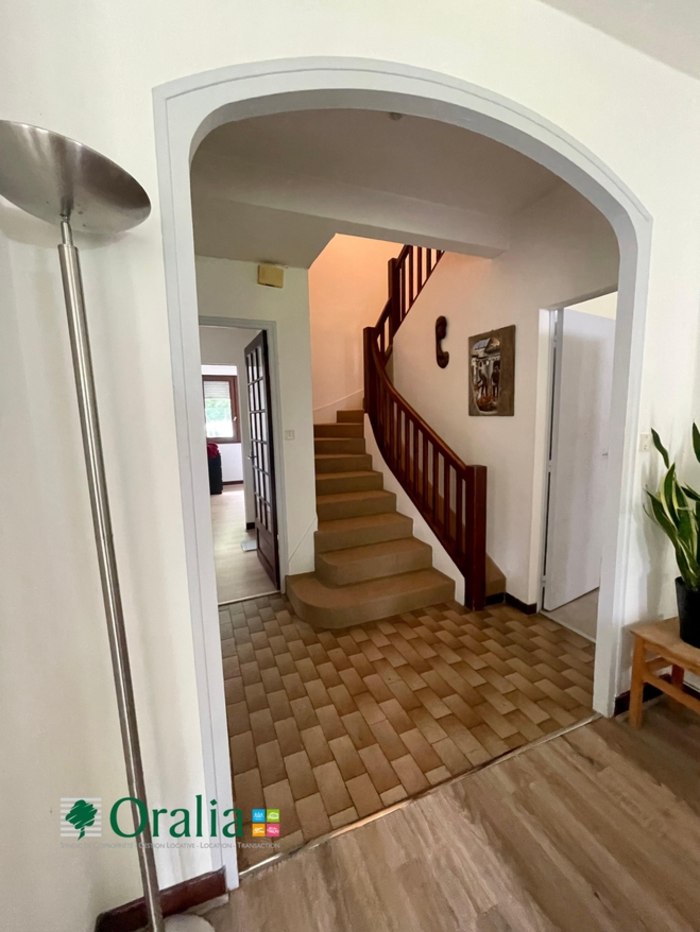 Image 9 sur 9 - Maison/villa  ·  Location · Bruges (33520) · 5 pièces · 133m²