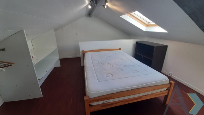 Image 4 sur 6 - Maison/villa  ·  Location · Bordeaux (33200) · 2 pièces · 37m²