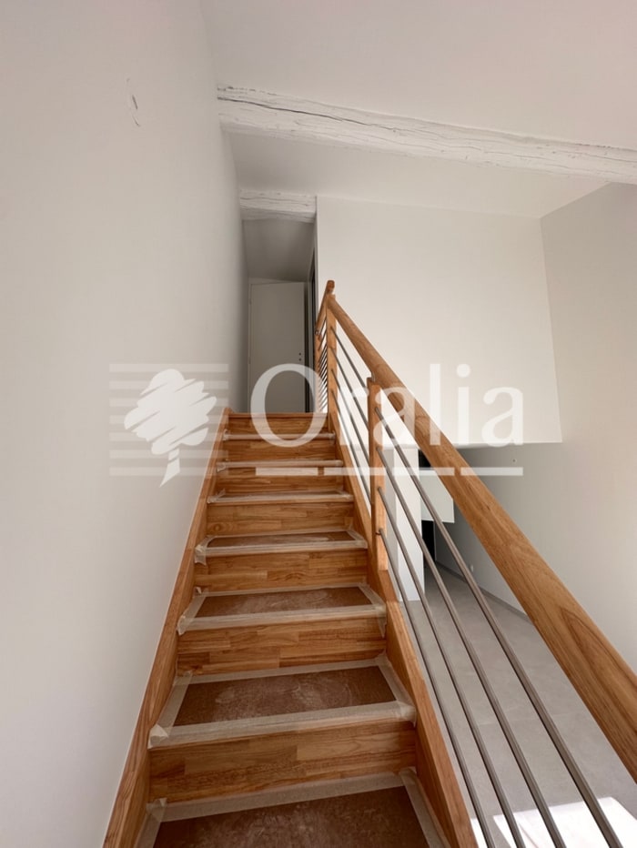 Image 4 sur 8 - Appartement  ·  Location · Vendargues (34740) · 1 pièce · 32m²