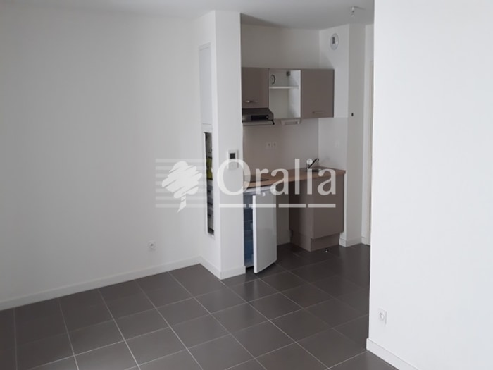 Image 4 sur 9 - Appartement  ·  Location · Montpellier (34070) · 1 pièce · 28m²
