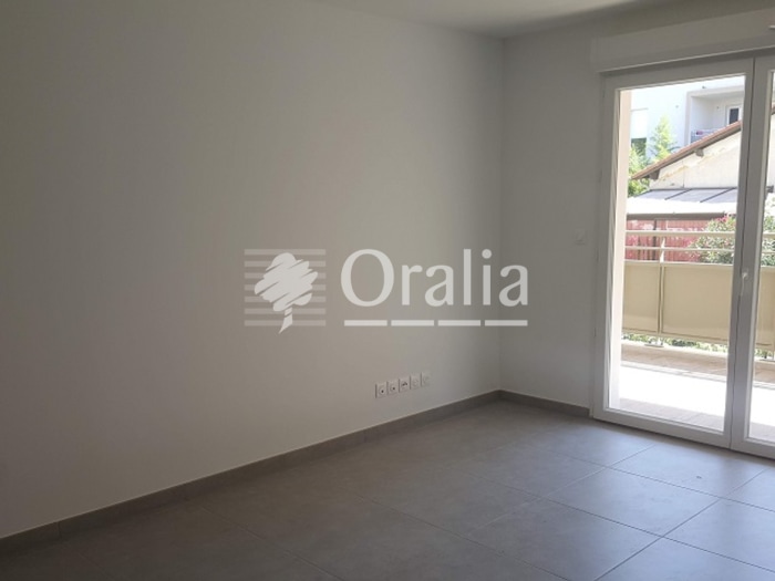 Image 12 sur 18 - Appartement  ·  Location · Castelnau Le Lez (34170) · 3 pièces · 61m²