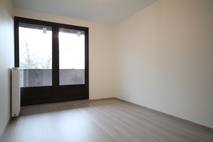Image 18 sur 19 - Appartement  ·  Vente · Grenoble (38100) · 3 pièces · 63m²
