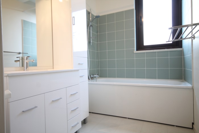 Image 11 sur 19 - Appartement  ·  Vente · Grenoble (38100) · 3 pièces · 63m²