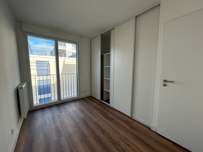 Image 4 sur 13 - Appartement  ·  Vente · Bordeaux (33800) · 5 pièces · 96m²
