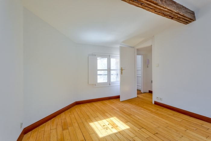 Image 3 sur 18 - Appartement  ·  Vente · Bordeaux (33000) · 3 pièces · 95m²