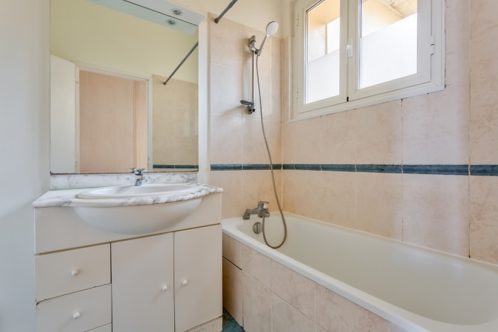 Image 11 sur 18 - Appartement  ·  Vente · Bordeaux (33000) · 3 pièces · 95m²