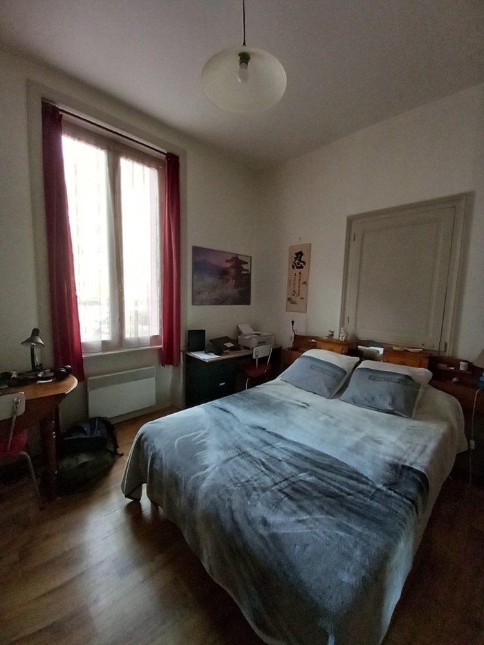 Image 3 sur 11 - Immeuble  ·  Vente · Tarare (69170) · 149m²