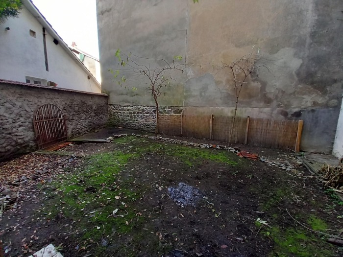Image 7 sur 11 - Immeuble  ·  Vente · Tarare (69170) · 149m²