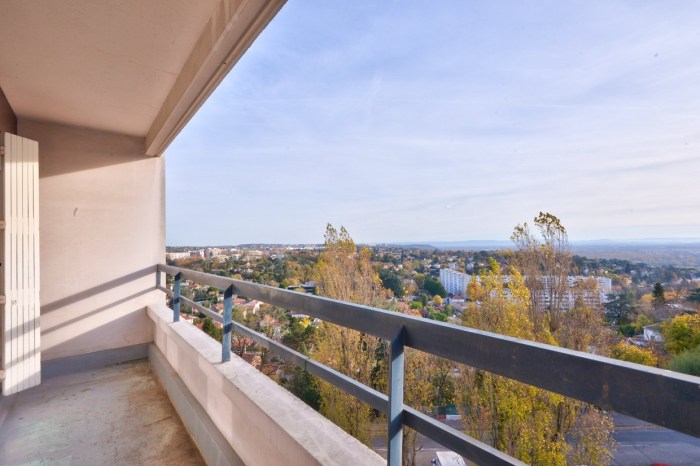 Image 12 sur 19 - Appartement  ·  Vente · Caluire Et Cuire (69300) · 6 pièces · 105m²