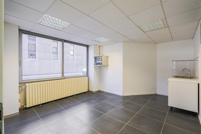 Image 7 sur 10 - Local  ·  Vente · Grenoble (38000) · 3 pièces · 53m²
