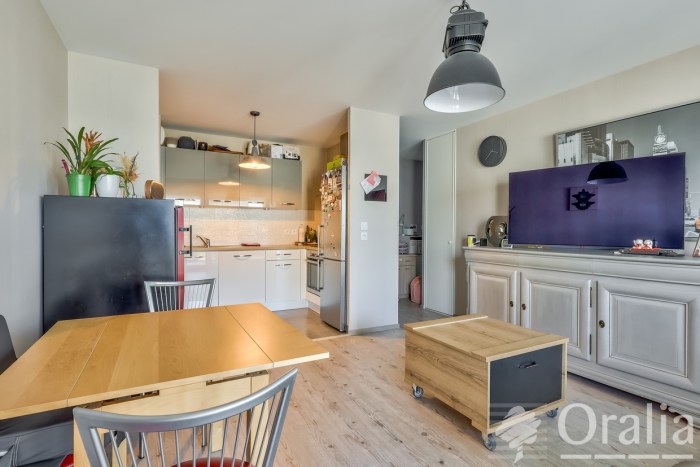 Image 5 sur 15 - Appartement  ·  Vente · St Apollinaire (21850) · 3 pièces · 56m²