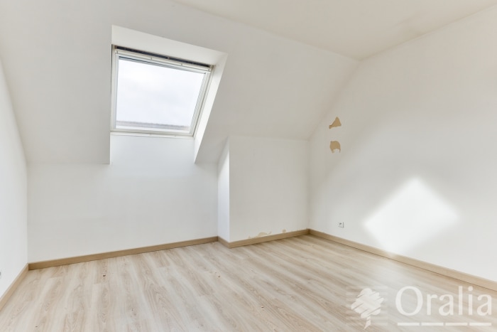 Image 9 sur 13 - Maison/villa  ·  Vente · Daix (21121) · 5 pièces · 110m²