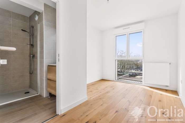 Image 7 sur 15 - Appartement  ·  Vente · Bordeaux (33800) · 4 pièces · 90m²