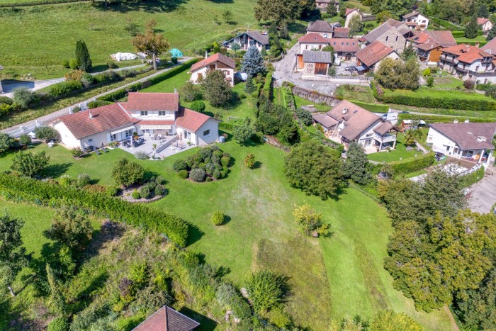 Image 18 sur 22 - Maison/villa  ·  Vente · St Martin D Uriage (38410) · 7 pièces · 210m²