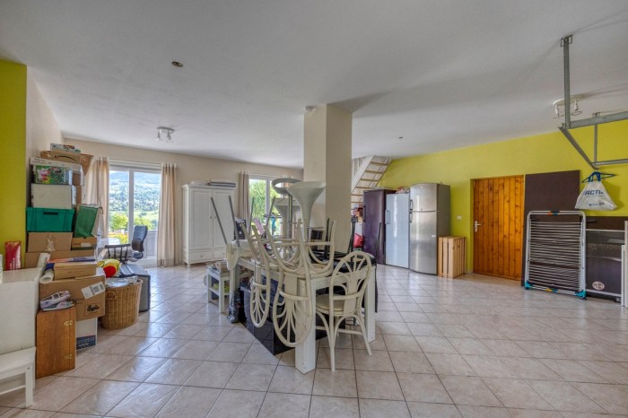 Image 10 sur 22 - Maison/villa  ·  Vente · St Martin D Uriage (38410) · 7 pièces · 210m²