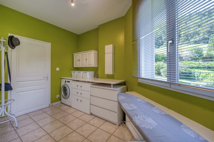 Image 13 sur 22 - Maison/villa  ·  Vente · St Martin D Uriage (38410) · 7 pièces · 210m²