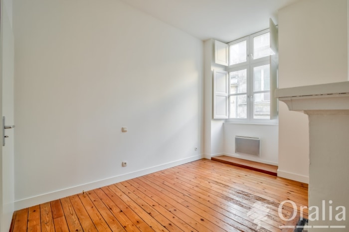 Image 8 sur 17 - Appartement  ·  Vente · Bordeaux (33000) · 3 pièces · 65m²