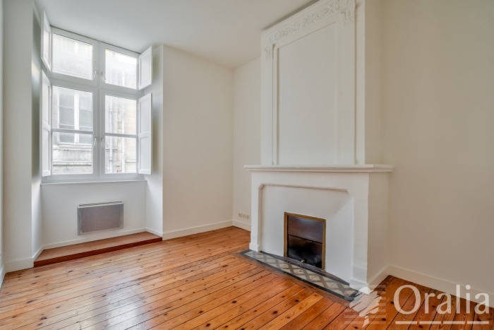 Image 9 sur 17 - Appartement  ·  Vente · Bordeaux (33000) · 3 pièces · 65m²