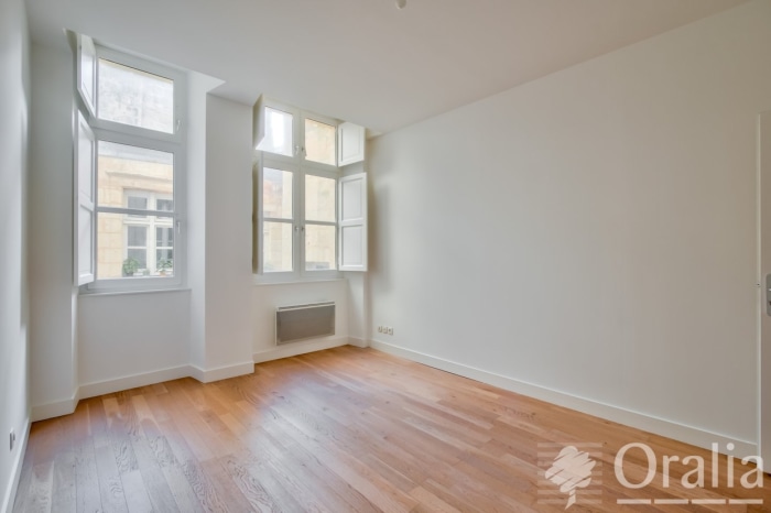 Image 11 sur 17 - Appartement  ·  Vente · Bordeaux (33000) · 3 pièces · 65m²