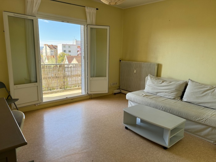 Image 1 sur 6 - Appartement  ·  Vente · Dijon (21000) · 2 pièces · 43m²