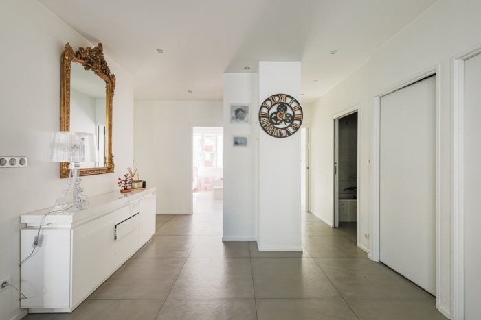 Image 8 sur 11 - Appartement  ·  Vente · Grenoble (38000) · 4 pièces · 106m²