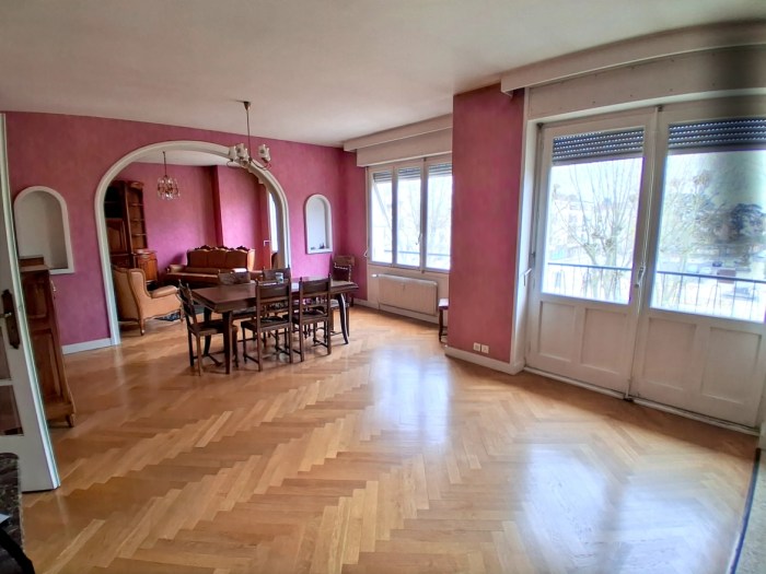 Image 2 sur 9 - Appartement  ·  Vente · Villefranche Sur Saone (69400) · 4 pièces · 96m²