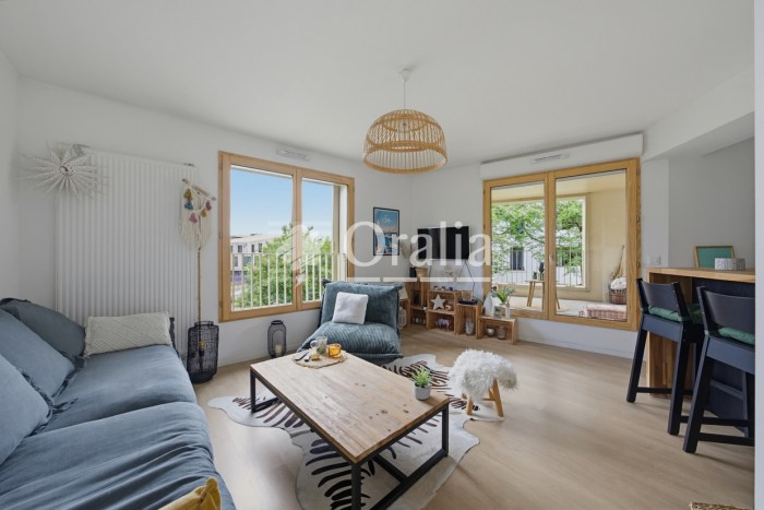Image 2 sur 10 - Appartement  ·  Vente · Bordeaux (33300) · 3 pièces · 62m²