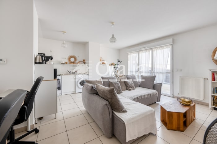 Image 2 sur 14 - Appartement  ·  Vente · Bordeaux (33300) · 2 pièces · 49m²