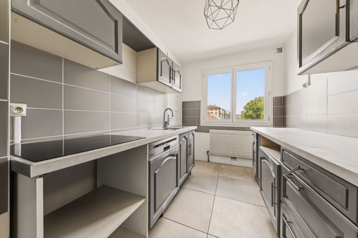 Image 7 sur 14 - Appartement  ·  Vente · Villeurbanne (69100) · 4 pièces · 65m²