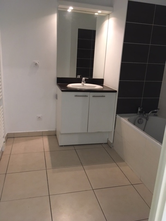 Image 9 sur 10 - Appartement  ·  Vente · Montpellier (34070) · 4 pièces · 79m²