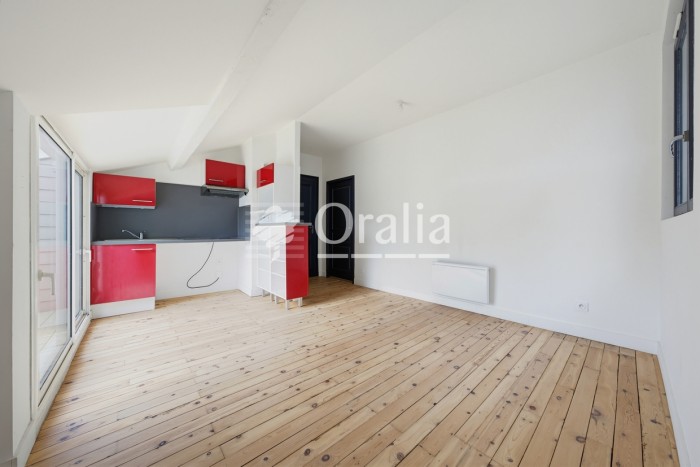 Image 1 sur 7 - Appartement  ·  Vente · Bordeaux (33800) · 2 pièces · 31m²