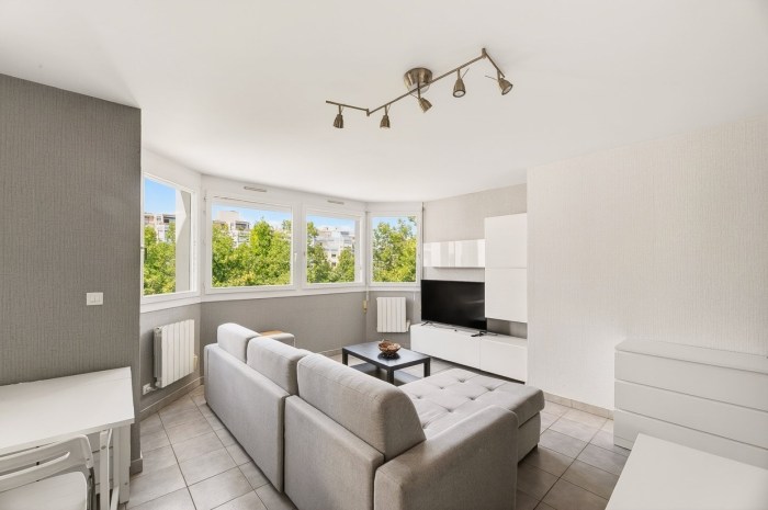 Image 1 sur 11 - Appartement  ·  Vente · Lyon 06 (69006) · 2 pièces · 40m²
