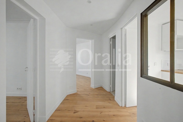 Image 9 sur 11 - Appartement  ·  Vente · Paris 17 (75017) · 3 pièces · 75m²